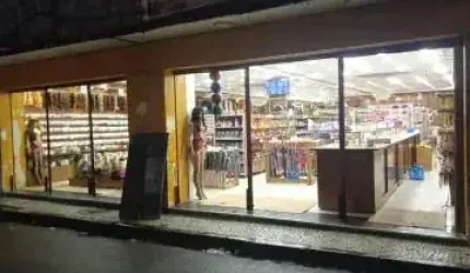 Excelente ponto comercial localizado na Rua Direita no bairro de São José.
