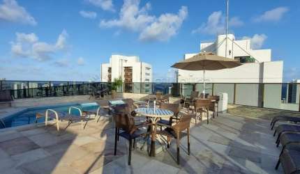 Flat no Pool Hoteleiro excelente para investimento em Boa Viagem.  Não Perca!