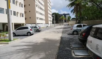 APARTAMENTO COM 02 QUARTOS NO BARRO-RECIFE/PE