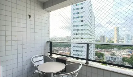 Alfredo Farias - ao lado da igreja da Torre / 3 quartos / 2 vagas cobertas / andar alto / Torre