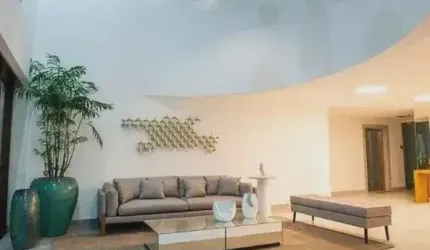 Venâncio Barbosa  | Lindo apartamento de 3 quartos na Beira Mar de Casa Caiada | 100m²