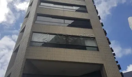Excelente apartamento na cobertura tipo duplex, localizado na avenida Boa Viagem, com 244,01m² de área útil.