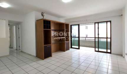 Excelente apartamento localizado em Boa Viagem, possui 115,00m² de área útil.