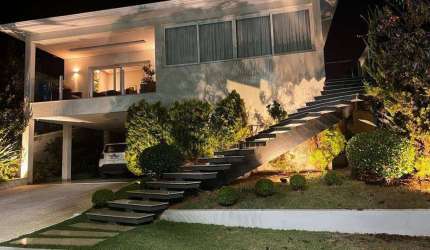 Casa com 4 dormitórios à venda, 600 m² por R$ 3.490.000,00 - Rezende - Varginha/MG