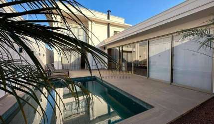 Casa  de alto padrão com 3 suítes à venda, 410 m² por R$ 2.400.000 - Parque São José - Varginha/MG