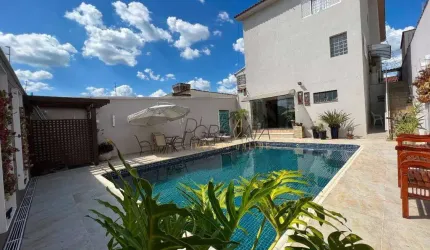 Casa com 4 dormitórios à venda, 330 m² por R$ 1.500.000,00 - Parque Boa Vista - Varginha/MG