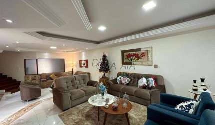 Casa com 4 dormitórios à venda, 464 m² por R$ 1.250.000,00 - Campos Elíseos - Varginha/MG