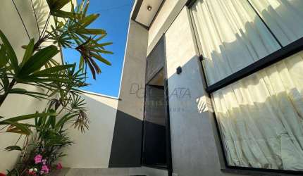 Casa com 3 dormitórios à venda, 135 m² por R$ 890.000,00 - Boulevard - Varginha/MG