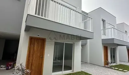 Sobrado novo area central Garopaba