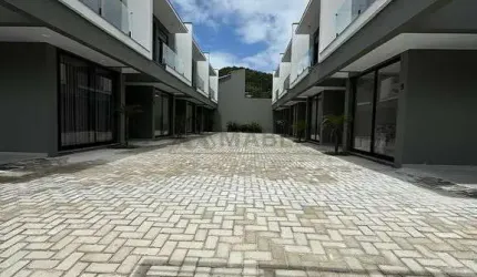 Casa 2 Suites Bairro J. Panorâmico Garopaba SC