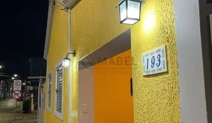 Vendo casa no Centro Histórico- Garopaba