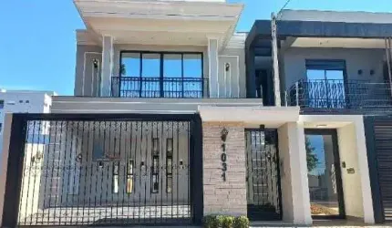 Sobrado Novo Com 03 Suítes e Piscina