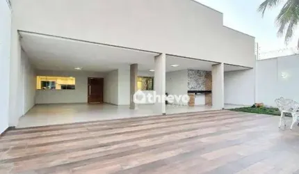 Casa no bairro Recanto das Palmeiras à venda, 250 m² por R$ 820.000 - Teresina/Piauí