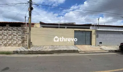 Casa com 3 dormitórios à venda, 180 m² por R$ 400.000,00 - Saci - Teresina/PI