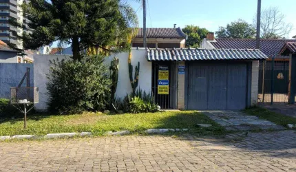 Casa Espaçosa e Confortável com Piscina no Bairro Dom Feliciano em Gravataí