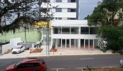 Sala Comercial Ampla para Venda e Aluguel no Centro de Gravataí