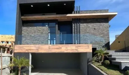 Casa de Luxo no Condomínio Província di Pordenone: O Seu Refúgio de Elegância e Conforto