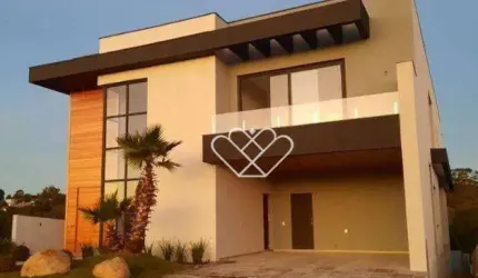 Viva o Sonho: Residência Exclusiva com Amenidades de Cinco Estrelas em Condomínio Privado
