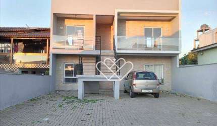 Charme e Conforto em Cada Detalhe: Apartamento de 2 Quartos com Sacada