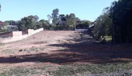 Terreno Espetacular de 2800m² no Bairro Natal