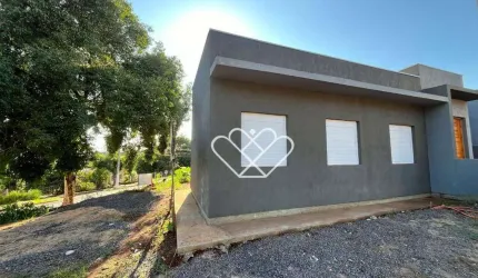 Casa com Pátio Amplo à Venda no Neópolis – 2 Dormitórios e Ótima Localização em Gravataí