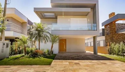 Casa de Alto Padrão com Suíte Master e Home Office no Alphaville Gravataí – Sofisticação e Conforto em Condomínio Exclusivo
