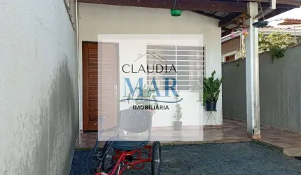 Casa à Venda no Massaguaçu, Caraguatatuba