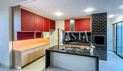 Condomínio Barcelona 1 - Casa com área maior à venda no Condomínio Barcelona