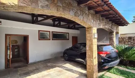 Casa para Venda em Presidente Prudente, Jardim Bongiovani, 4 dormitórios, 4 suítes, 6 banheiros, 2 vagas
