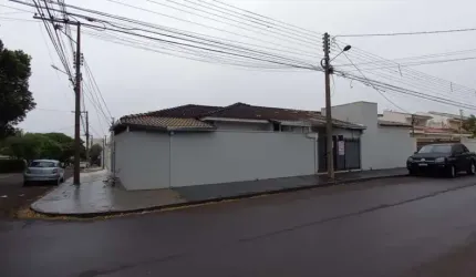 Imóvel Comercial para Venda em Presidente Prudente, Vila Liberdade, 5 banheiros