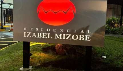Casa em Condomínio para Venda em Álvares Machado, Condomínio Izabel Mizobe, 3 dormitórios, 1 suíte, 3 banheiros, 2 vagas