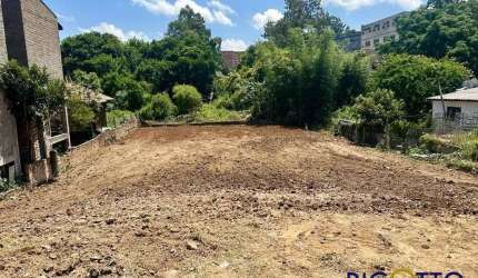 Terreno à venda no Esplanada, Caxias do Sul  por R$ 370.000