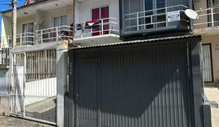 Casa com 2 quartos à venda no Charqueadas, Caxias do Sul  por R$ 280.000