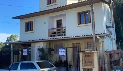 Casa com 5 quartos à venda no São Ciro, Caxias do Sul  por R$ 870.000
