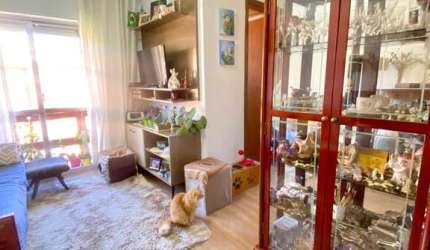 Apartamento com 2 quartos à venda no Interlagos, Caxias do Sul  por R$ 220.000