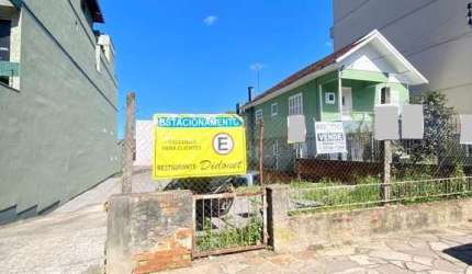 Terreno à venda no Rio Branco, Caxias do Sul  por R$ 1.200.000