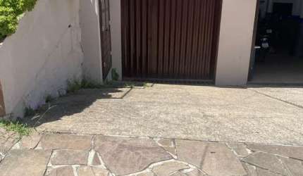 Ponto comercial para alugar no Sagrada Família, Caxias do Sul  por R$ 1.700