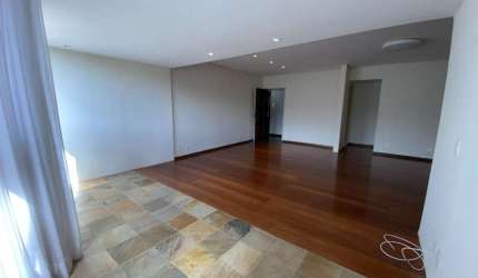 Vende apartamento no Santa Lúcia com 4 quartos, 3 banhos, 1 lavabo, 3 vagas e 170 m2