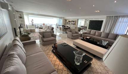 Lindo apartamento em alto padrão a venda no bairro Martins