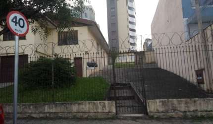 Vendo Terreno Zr4 com 2 casas