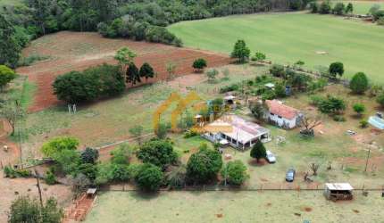 SITIO COM 34000 m2 A VENDA EM ITAPETININGA/SP