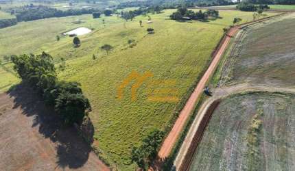 SITIO 12 ALQ. (29,04 ha) A VNDA EM ITAPETININGA/SP.