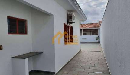 Casa a venda na Vila Oliveira em Itapetiniga