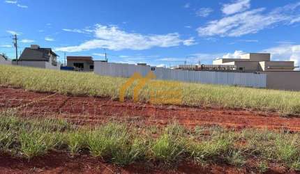 Terreno com 360,00 metros no Golden Ville a venda