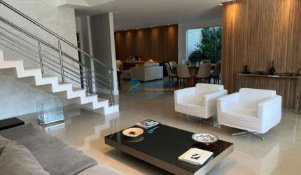 Casa  para locação no Condomínio Quintas do Rio - Barra da Tijuca, com 6 Quartos, 4 suítes por R$48.000,00