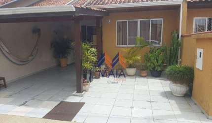 Casa com 2 dormitórios à venda, por R$ 395.000 - Uberaba - Curitiba/PR