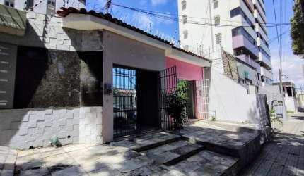 Casa Comercial em Petrópolis
