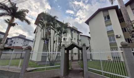 Apartamento no Amizade ref. 5584
