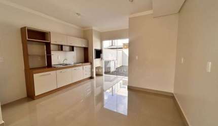 Casa Geminada Ref 5677
