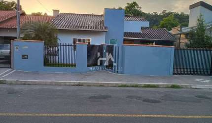 Casa no Três Rios do Sul Ref. 5684